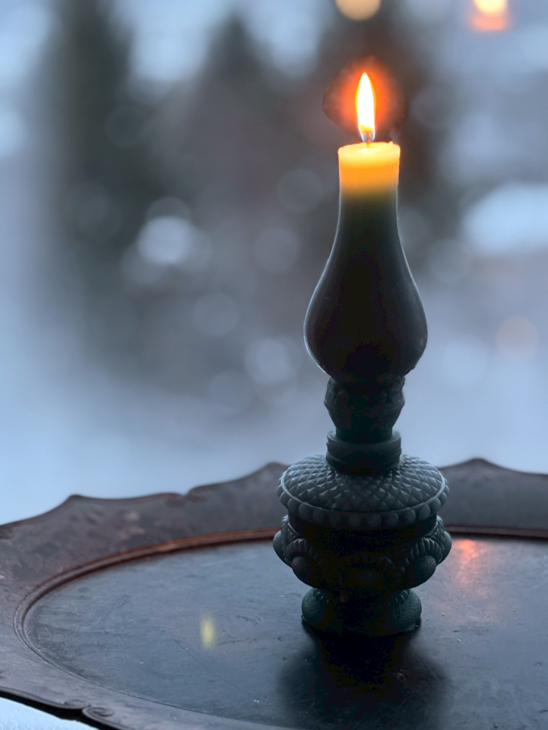 販売は小樽や札幌のセレクトショップなど。